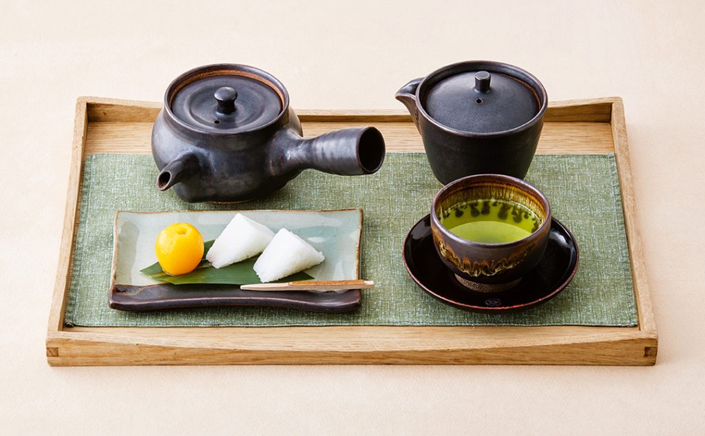 Sweets at Sengan-en (©Sengan-en)
