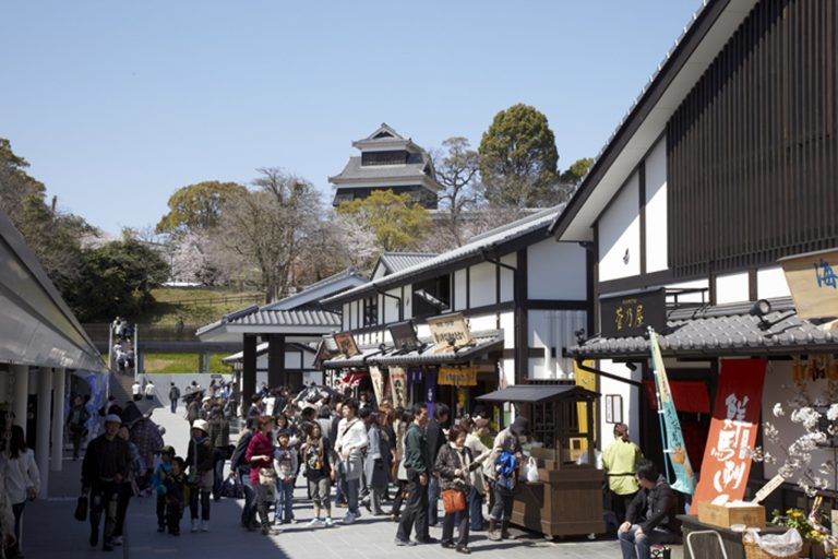 Sakura-no-Baba Josaien