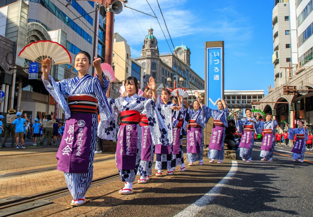 17,000 Dancers Fill Kagoshima’s Tram Street