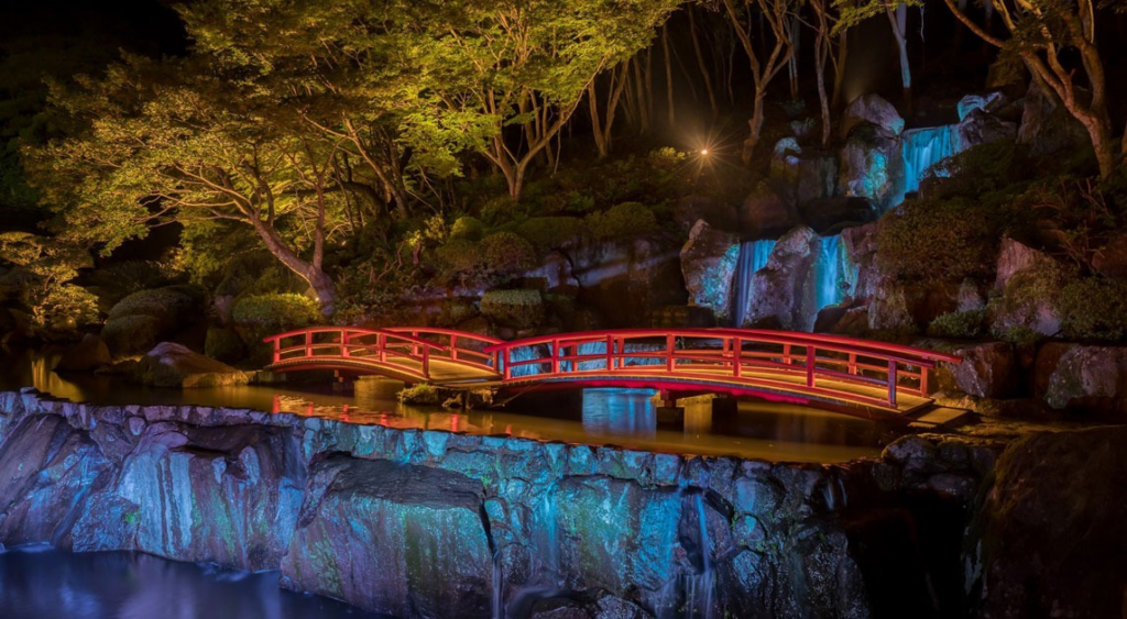 Takeo Lights: A Hot-Spring Town Stays Up After Dark, Just for This Season
